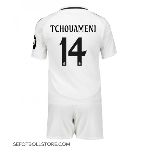 Real Madrid Aurelien Tchouameni #14 Replika babykläder Hemmaställ Barn 2024-25 Kortärmad (+ korta byxor)